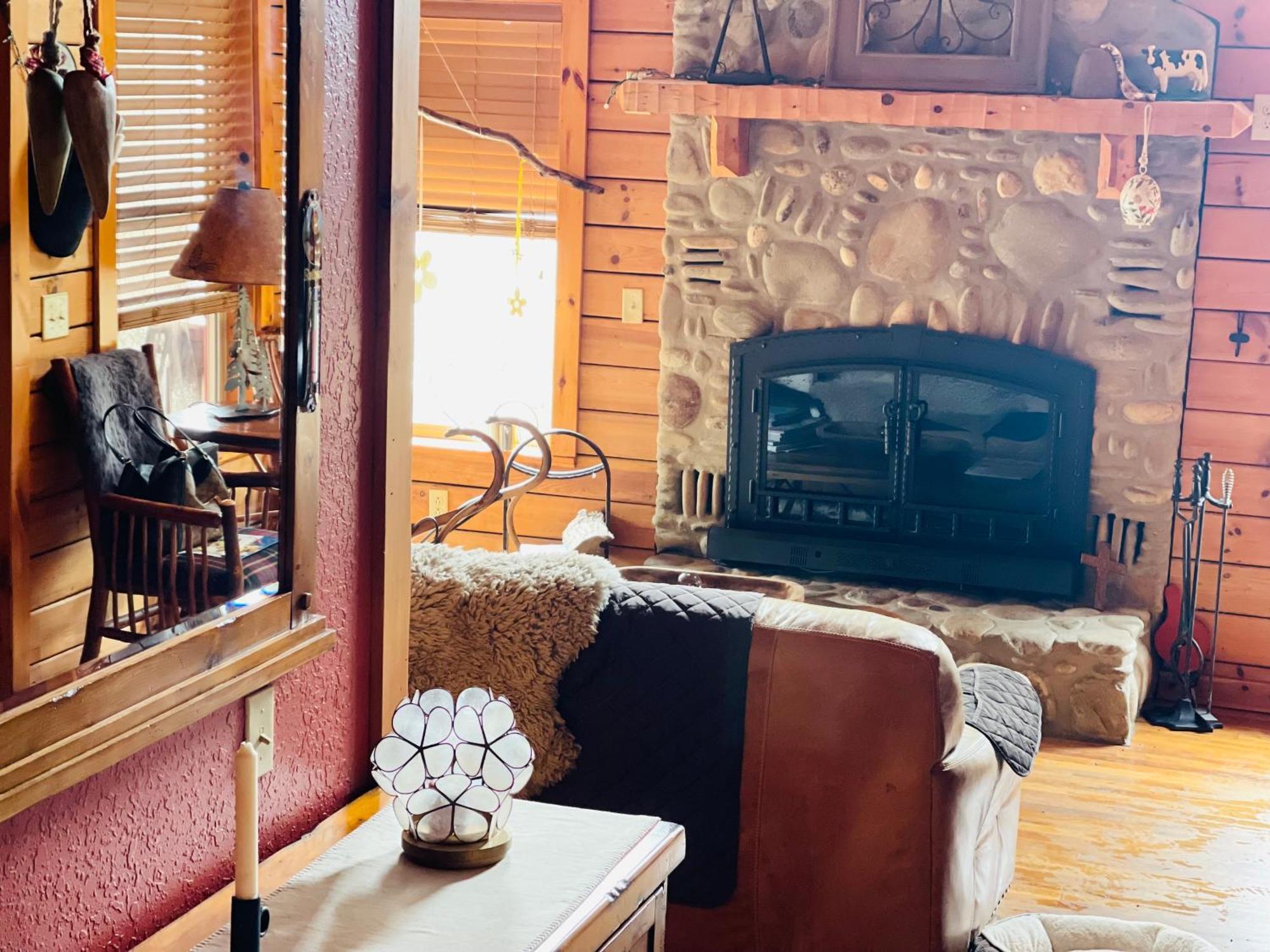 Homestead Retreat نيوبورت المظهر الخارجي الصورة